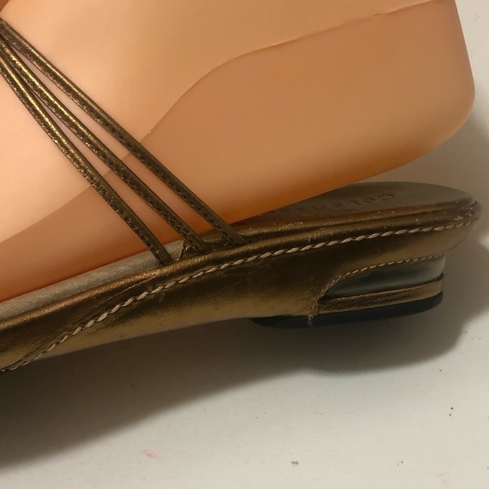 Cole Haan beautiful soft leather sandals - Picture 7 of 8